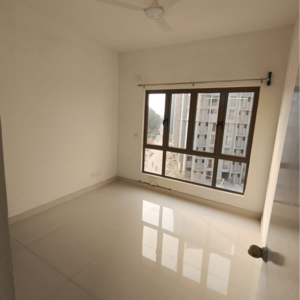 Room in 2 BHK Apartment at Siddha Galaxia, Rekjuani – for Rent
