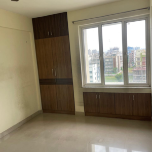 Room in 3 BHK Apartment at Bengal Dcl Sampoorna, Bablatala – for Rent