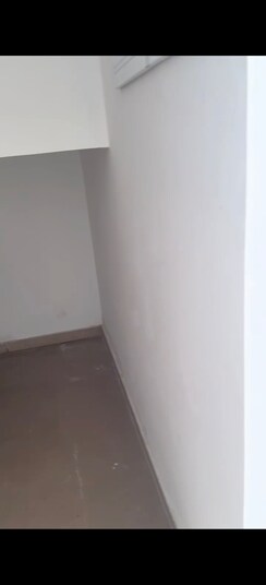 2 BHK Apartment For Sale in Courtyard by Narang Realty and The Wadhwa Group