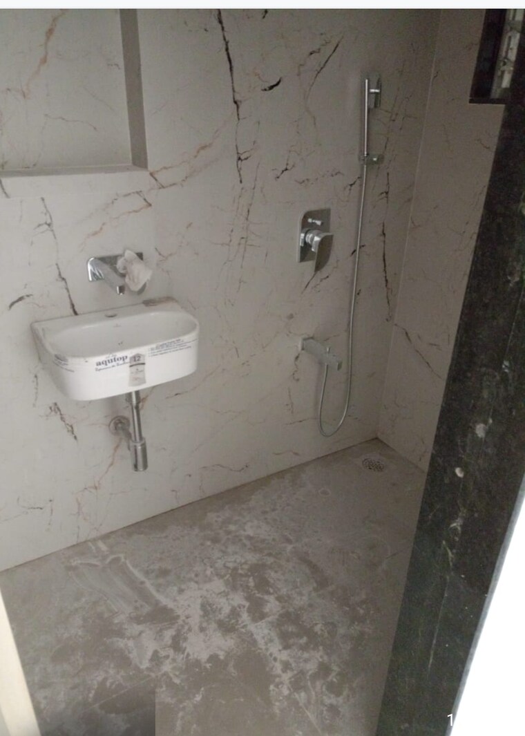 Bathroom, nirmal-chs-nerul 3 Bedroom 1500 Sq.Ft. Apartment In Seawoods Sector 40 Navi Mumbai 9311575