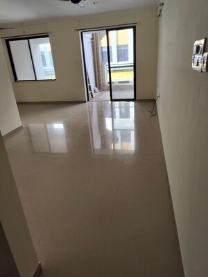 2 BHK Apartment For Rent in K Raheja Vistas Premiere, Mohammadwadi