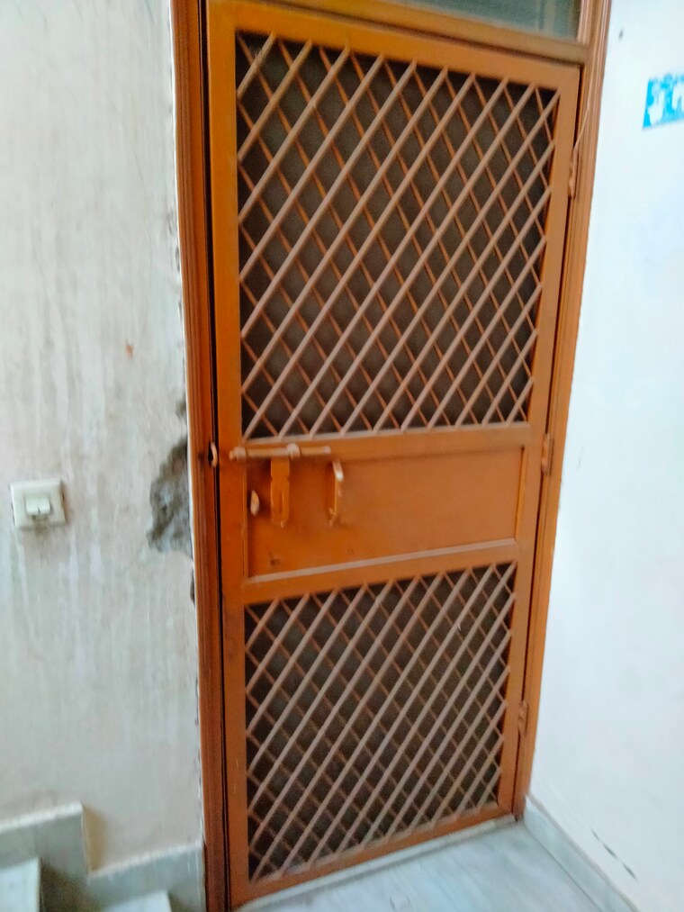 Balcony, shyam park extension 1 Bedroom 540 Sq.Ft. Builder Floor In Shyam Park Extension Ghaziabad 9311585