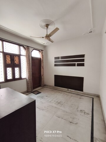 Room in 4 BHK Independent House at Sector 7 – for Sale
