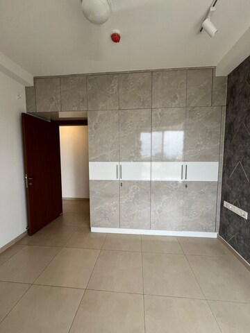 Kitchen in 2.5 BHK Apartment at Bhartiya Nikoo Homes, Thanisandra Main Road – for Rent