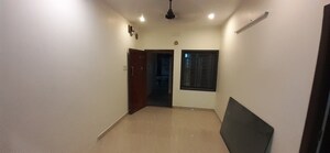 Room in 3 BHK Builder Floor at Pallavaram – for Rent