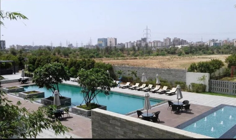 Swimming Pool, ireo-the-grand-arch 4 Bedroom 2865 Sq.Ft. Apartment In Sector 58 Gurgaon 9311627