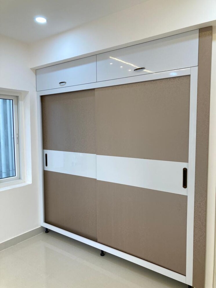 Room, sheela nagar 3 Bedroom 1260 Sq.Ft. Apartment In Sheela Nagar Vizag 9311631