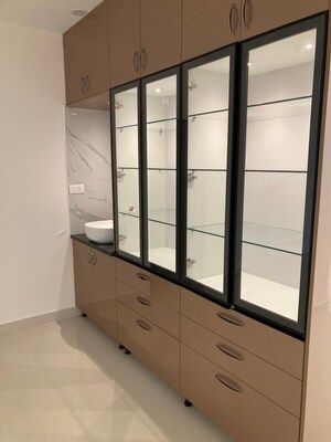 Room in 3 BHK Apartment at Sheela Nagar – for Sale