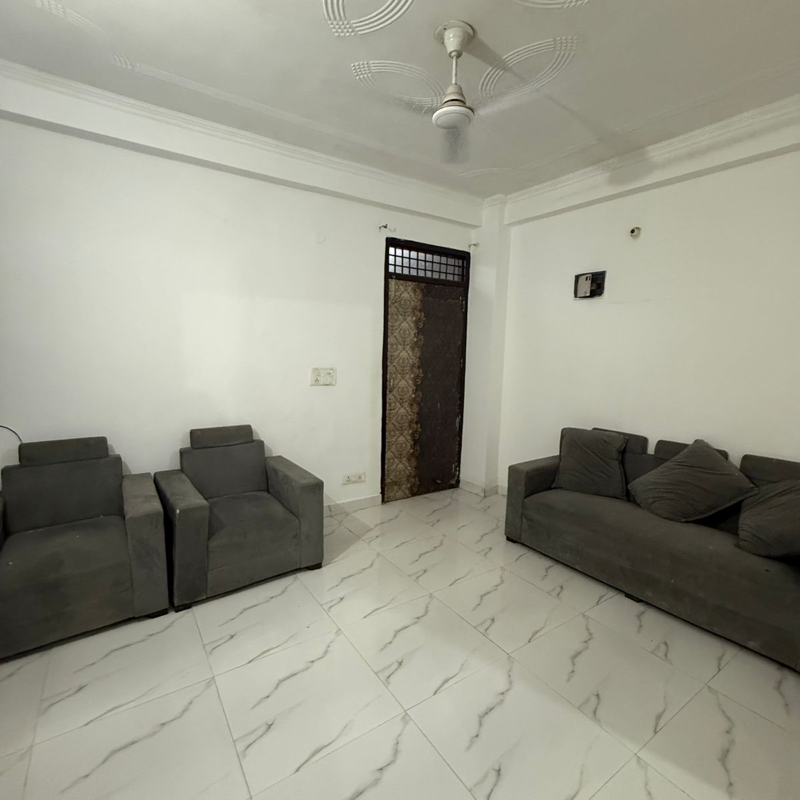 1 BHK + Servant Room Builder Floor For Rent in Chattarpur