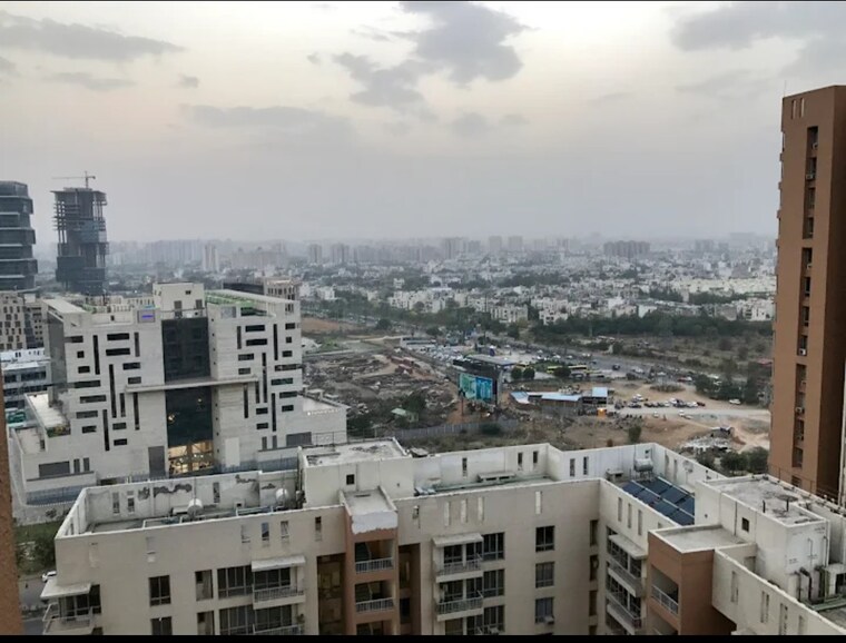 Exterior View, pioneer-park-phase-1 3 Bedroom 2060 Sq.Ft. Apartment In Sector 61 Gurgaon 9311640