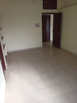 Room in  Office Space at Boring Road – for Rent