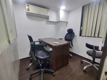  Office Space For Rent in Malad West
