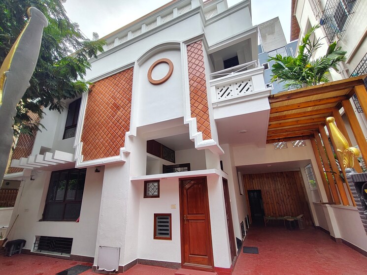 Exterior View, thyagaraya nagar Commercial Office Space 4000 Sq.Ft. In Thyagaraya Nagar Chennai 9311663