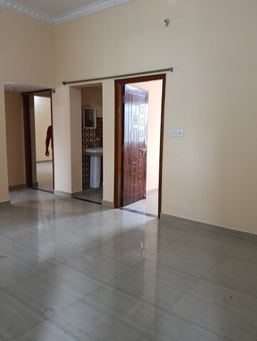 Room in 2 BHK Independent House at Bhatagaon – for Rent