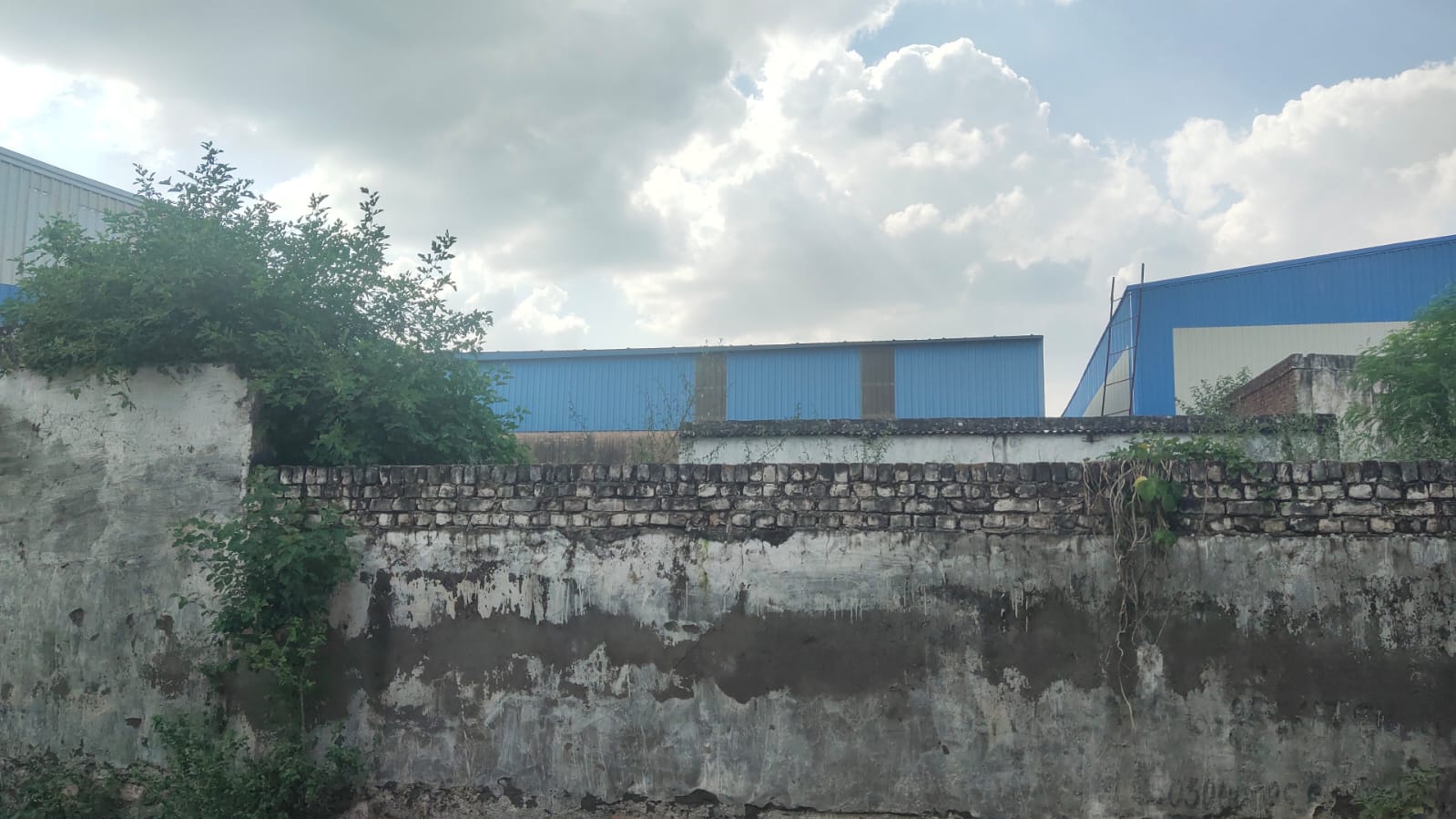 Industrial Plot For Sale in Chaupanki