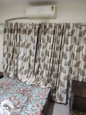 Bedroom in 1 BHK Apartment at Sheth Vasant Oasis, Andheri East – for Rent