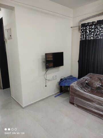 Living Room in 1 BHK Apartment at Sheth Vasant Oasis, Andheri East – for Rent