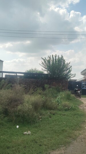  Industrial Plot – Exterior View View at Chaupanki - for Sale