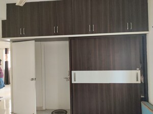 Furnished Amenities in 2 BHK Apartment at Manikonda – for Rent