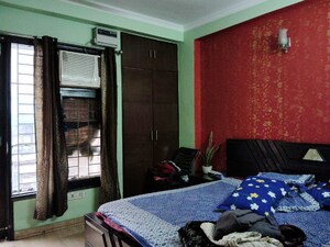 Bedroom in 4 BHK Apartment at Chattarpur – for Rent