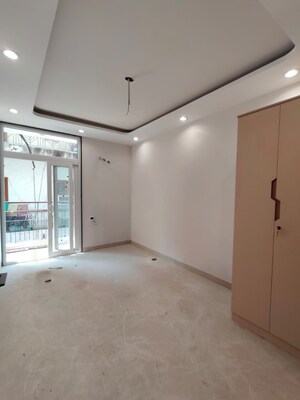 Room in 3 BHK Builder Floor at East Of Kailash – for Sale
