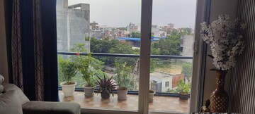 2 BHK Builder Floor – Garden View at Sector 40 - for Rent