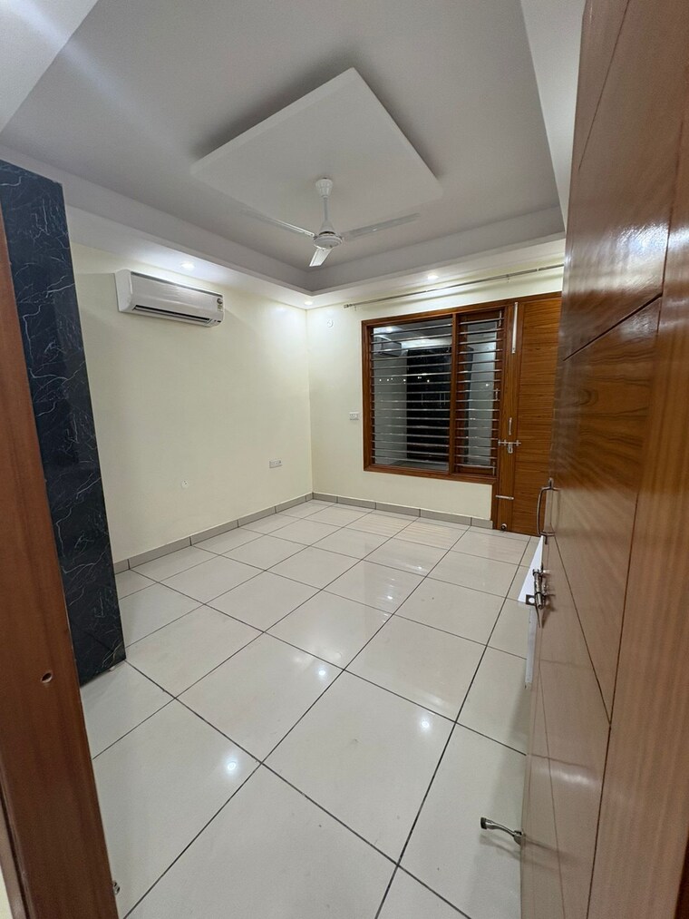 Kitchen, sector 40 2 Bedroom 1452 Sq.Ft. Builder Floor In Sector 40 Gurgaon 9311771