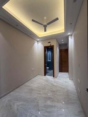 Room in 3 BHK Builder Floor at East Of Kailash – for Rent