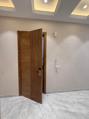 Room in 3 BHK Builder Floor at East Of Kailash – for Rent