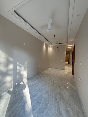 Room in 3 BHK Builder Floor at East Of Kailash – for Rent