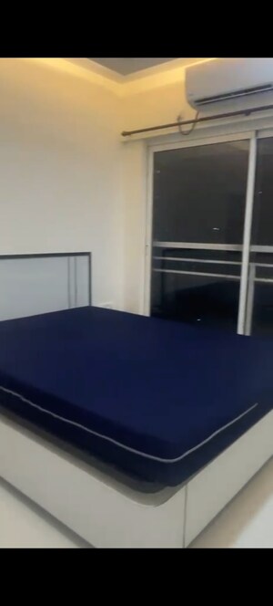 Furnished Amenities in 2 BHK Apartment at Sugee Atharva, Prabhadevi – for Rent