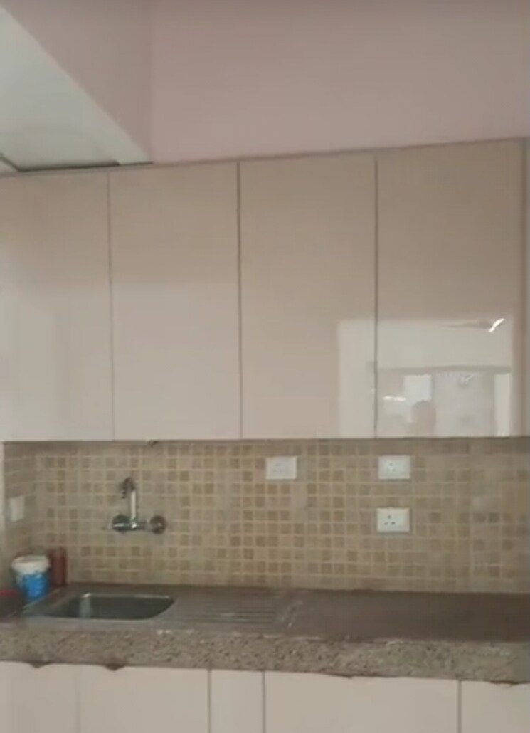 Master Bedroom, paras-dews 3 Bedroom 1760 Sq.Ft. Apartment In Sector 106 Gurgaon 9311822