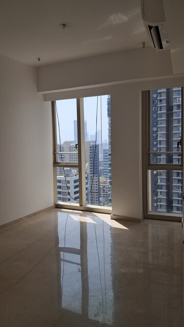 2 BHK Apartment For Rent in Lodha The Park, Worli