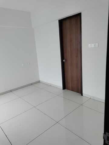 2 BHK Apartment For Sale in KT Radhe Mohan, Kopar Khairane