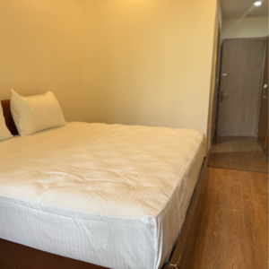 Bedroom in  Pg at Dlf Phase ii – for Rent