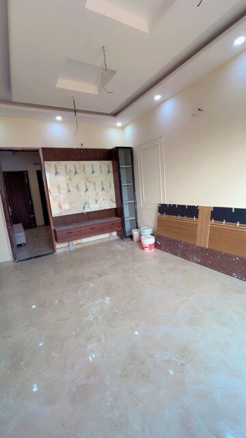 Room in 2 BHK Apartment at Mira Nagar – for Sale