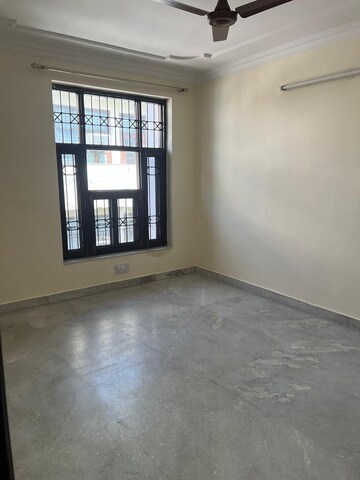 2 BHK Builder Floor For Rent in Sector 40