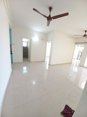 2 BHK Apartment For Rent in Signature The Millennia 3, Sector 37d