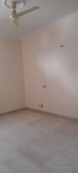2 BHK Builder Floor For Rent in Sector 31