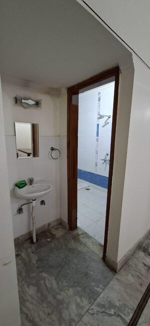  2 BHK Builder Floor at Sector 31 – for Rent