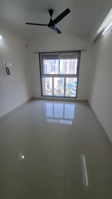 Room in 2 BHK Builder Floor at Sanghvi S3 Epitome, Lower Parel – for Sale