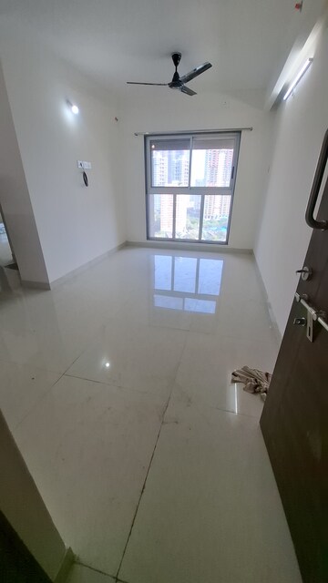 Room in 2 BHK Builder Floor at Sanghvi S3 Epitome, Lower Parel – for Sale