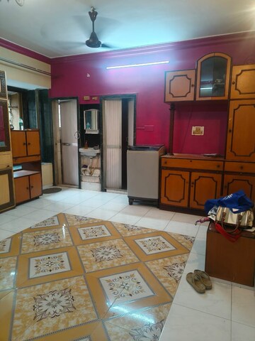 Room in 1 BHK Apartment at Andheri East – for Rent