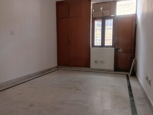 Room in 3.5 BHK Villa at Sector 50 – for Sale