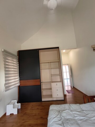 Room in 4 BHK Villa at Prestige Lakeside Habitat, Varthur – for Rent