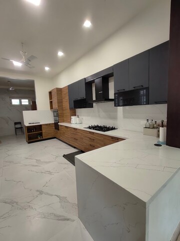 Kitchen in 4 BHK Villa at Prestige Lakeside Habitat, Varthur – for Rent