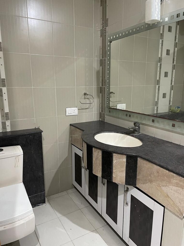 Kitchen, sector 52 3.5 Bedroom 2200 Sq.Ft. Villa In Sector 52 Noida 9311962