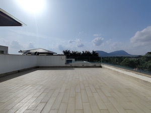 Balcony in 5 BHK Villa at Prestige Golfshire, Nandi Hills – for Rent