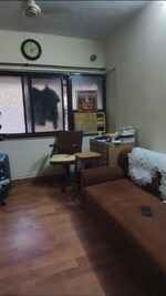 1 Rk  300 Sq.Ft. Apartment in Sabestin