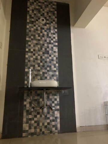 Bathroom in 3 BHK Apartment at Sigma One, Paud Road – for Rent
